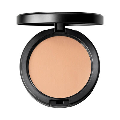 BASE NC27  STUDIO FIX POWDER 